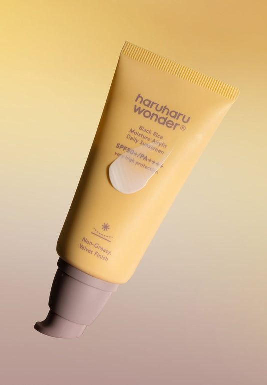 HARUHARU WONDER - BLACK RICE MOISTURE AIRYFIT DAILY SUNSCREEN SPF50+ PA++++ - 50ML