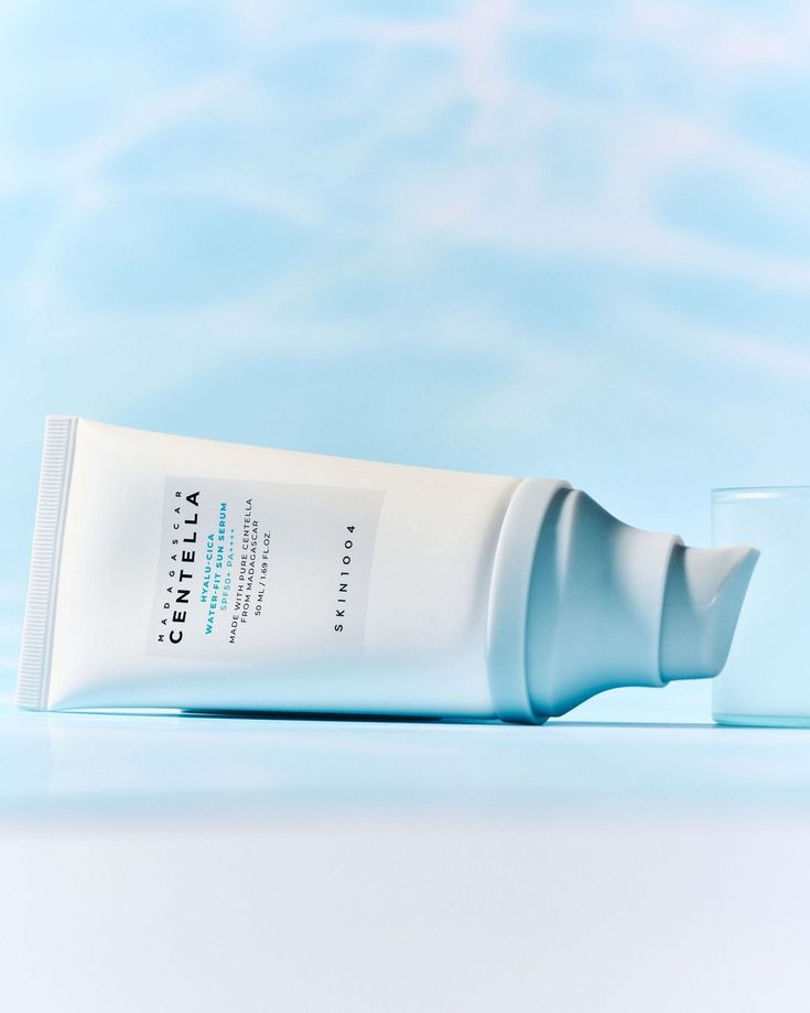 SKIN1004 -  MADAGASCAR CENTELLA HYALU-CICA WATER-FIT SUN SERUM SPF50+ [50 ML]