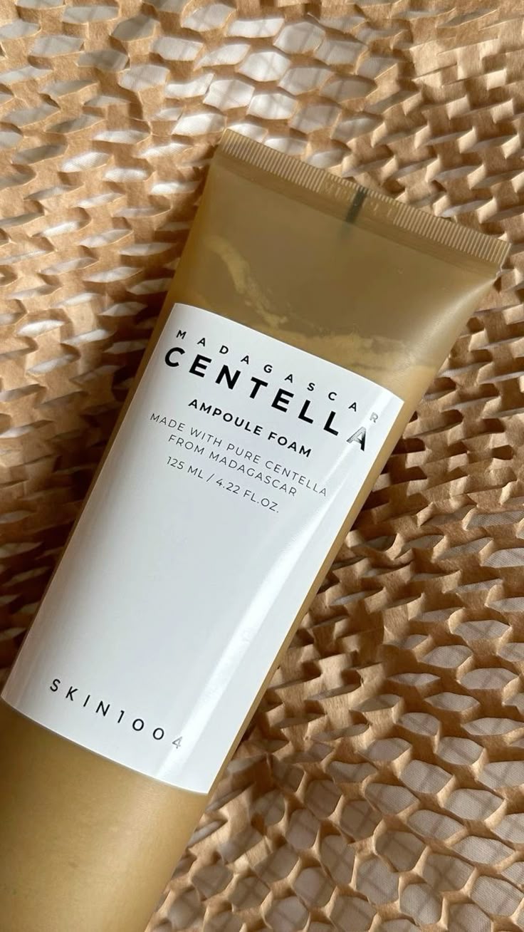 SKIN1004 - MADAGASCAR CENTELLA AMPOULE FOAM LIMPIADOR [125 ML]